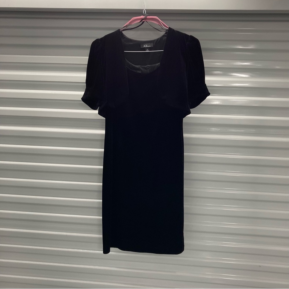 AGB Black Velvet Midi Dress